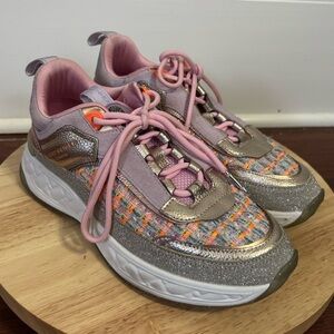 Kurt Geiger size 36.5 Pink Metallic Fashion Sneakers